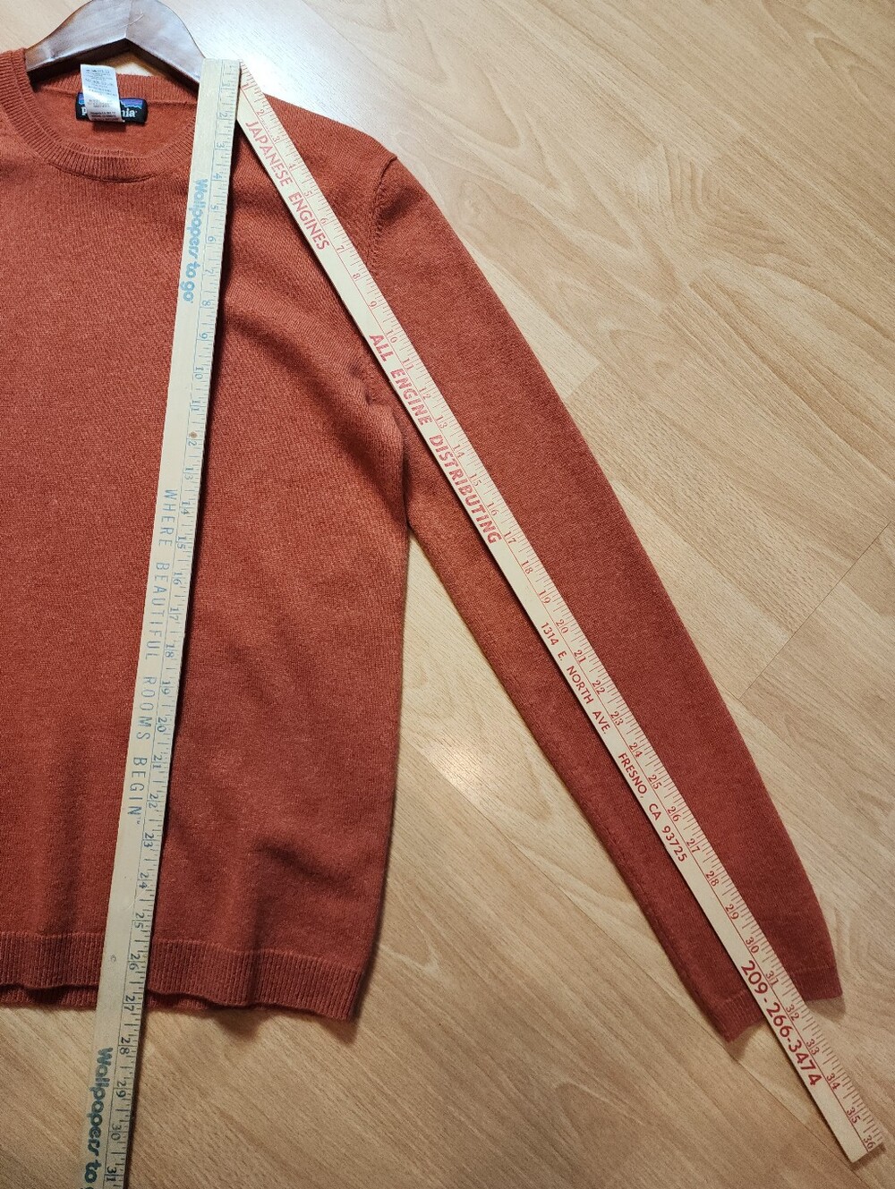 Patagonia 100% Cashmere Orange Crewneck Sweater Men's Size Medium - Picture 8 of 14